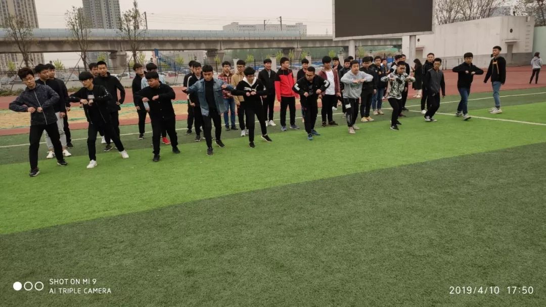 运动前期准备工作_运动前的准备运动_运动会前期准备